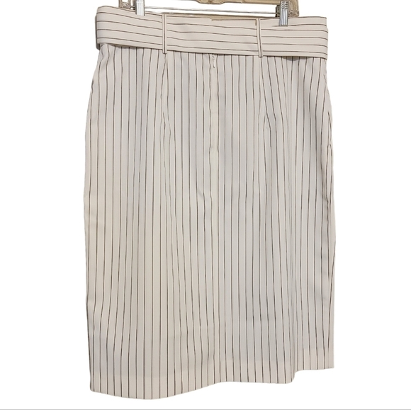 Sara Battaglia | Women's Classic White & Black Striped Skirt Suit (Size Large) - Picture 15 of 16